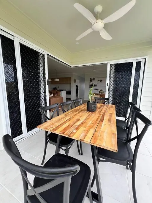 Wait And Sea Bargara Villa Holiday home